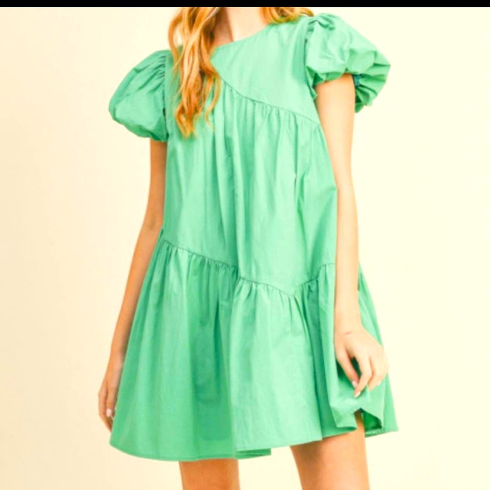 Green swing dress